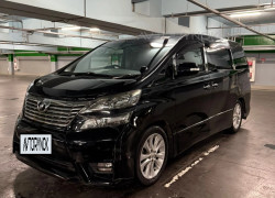 Toyota Vellfire 2011 года