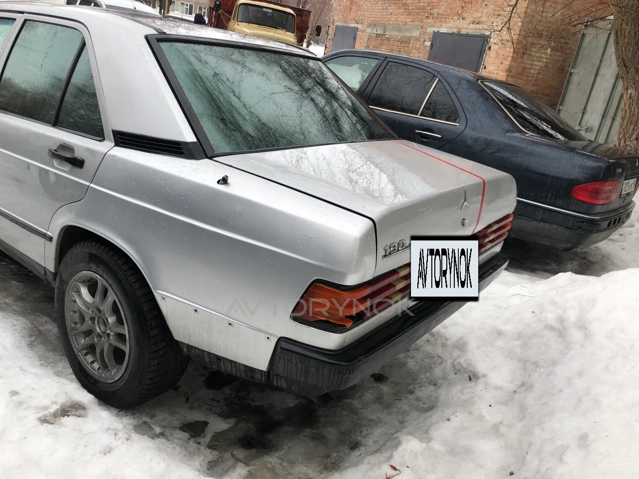 Mercedes-Benz 190, 1988