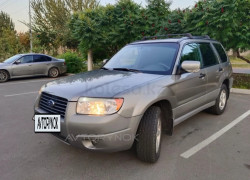 Subaru Forester 2005 года