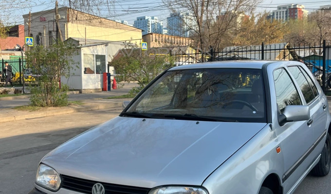 Volkswagen Golf 1993 года