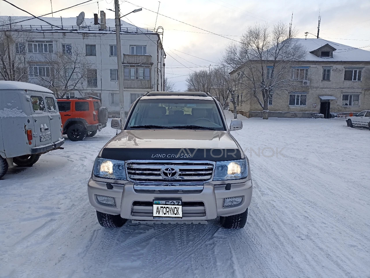 Toyota Land Cruiser, 2001
