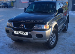 Mitsubishi Montero Sport 2000 года