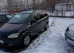 Opel Zafira 2001 года
