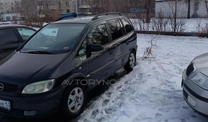 Opel Zafira 2001 года