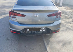 Hyundai Elantra 2019 года