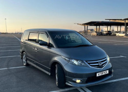 Honda Elysion 2008 года