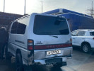 Mitsubishi Delica 1993 года