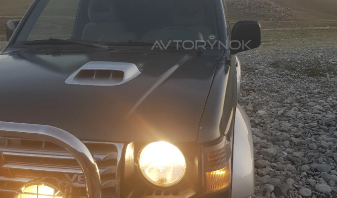 Mitsubishi Pajero 1995 года