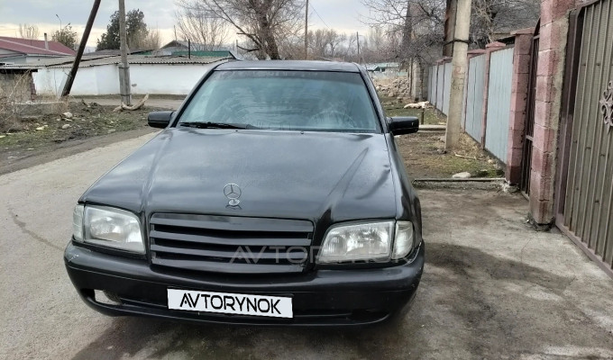 Mercedes-Benz C-Класс 1993 года