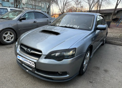 Subaru Legacy 2004 года