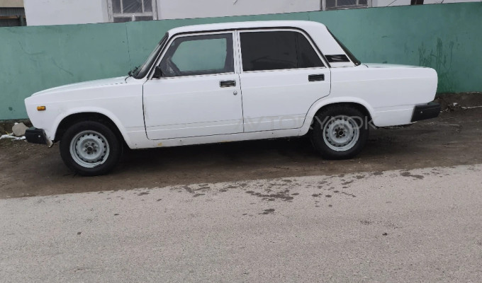 ВАЗ (Lada) 2107 2007 года