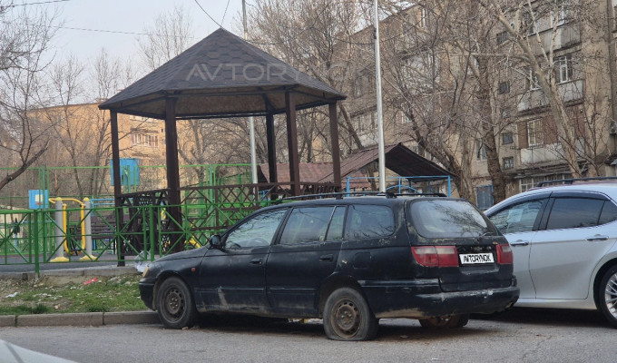 Toyota Carina E 1994 года