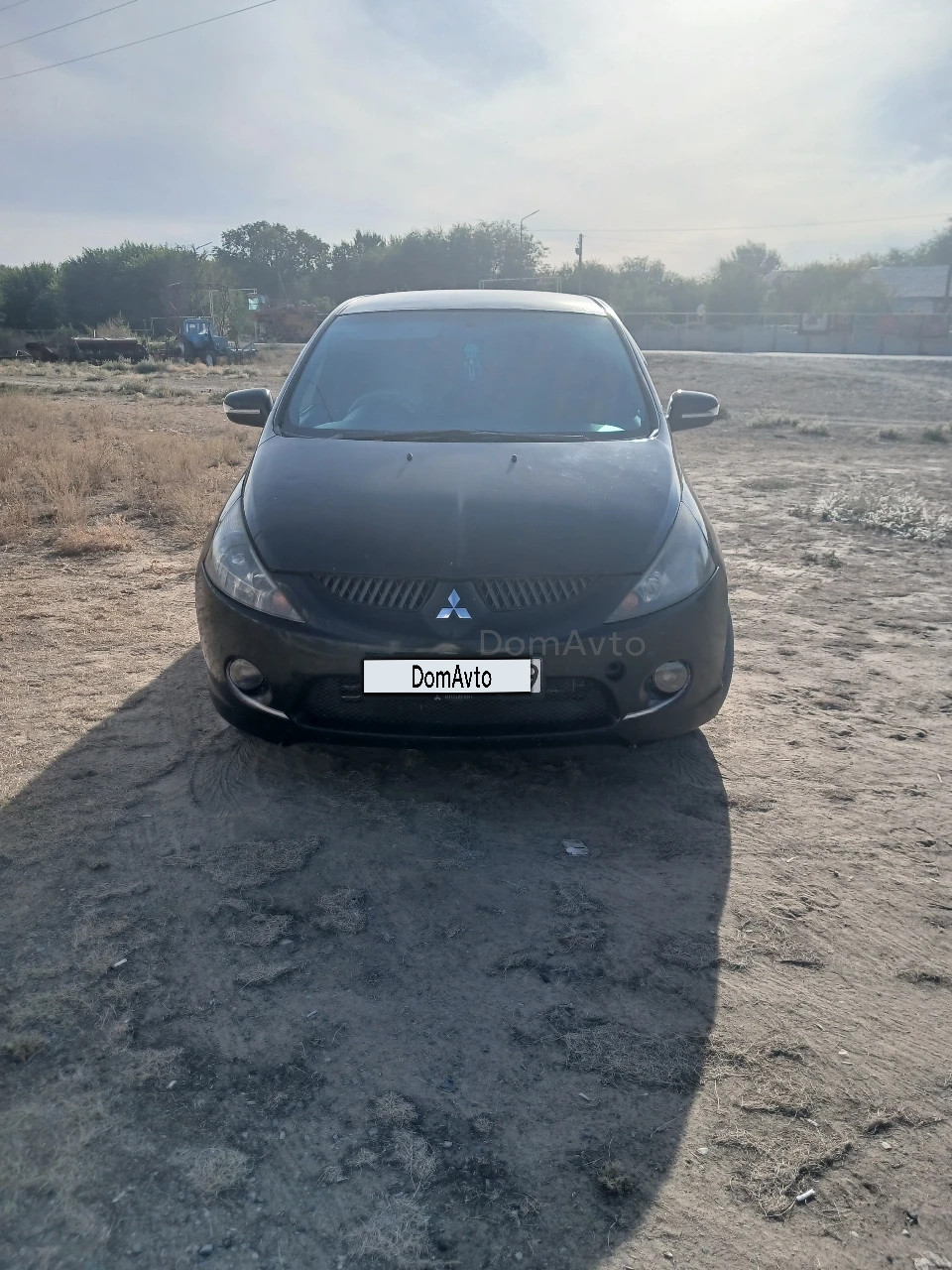 Mitsubishi Grandis, 2004