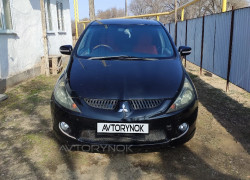 Mitsubishi Grandis 2004 года