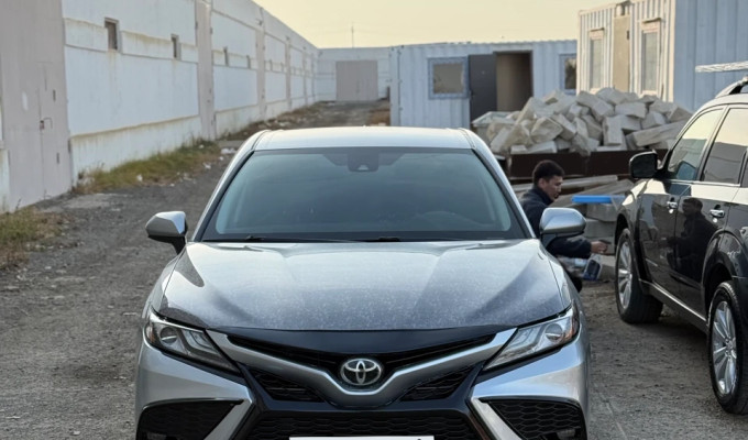 Toyota Camry 2018 года