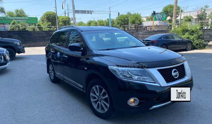Nissan Pathfinder 2014 года