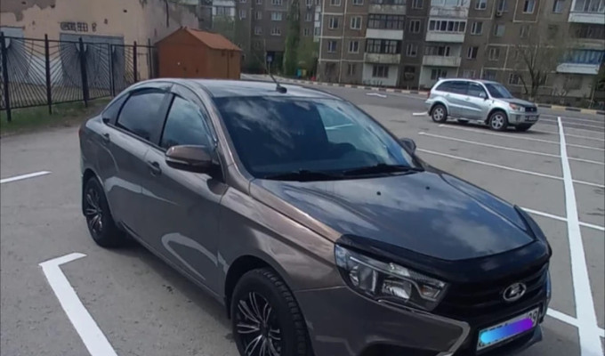 ВАЗ (Lada) Vesta 2020 года