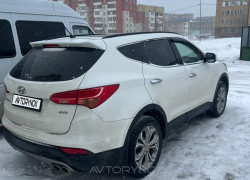 Hyundai Santa Fe 2013 года
