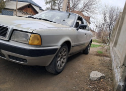 Audi 80 1994 года