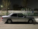 Mercedes-Benz E-Класс 1993 года