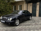 Mercedes-Benz E-Класс 2001 года