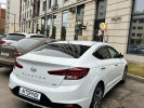 Hyundai Elantra 2020 года