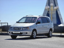 Toyota Picnic 2000 года