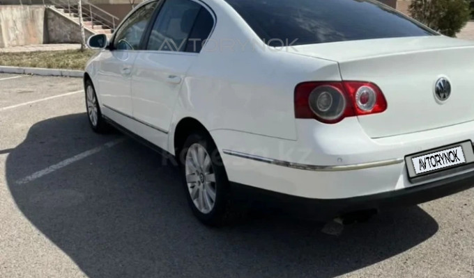 Volkswagen Passat 2010 года