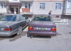 Mercedes-Benz E-Класс 1992 года