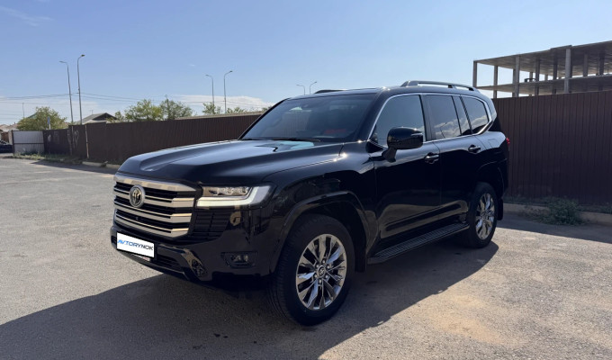 Toyota Land Cruiser 2024 года