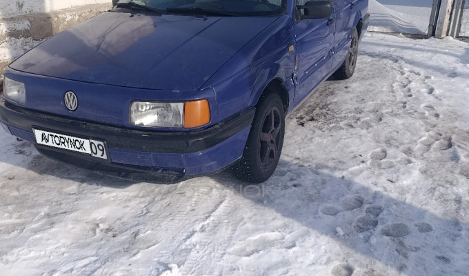 Volkswagen Passat 1990 года