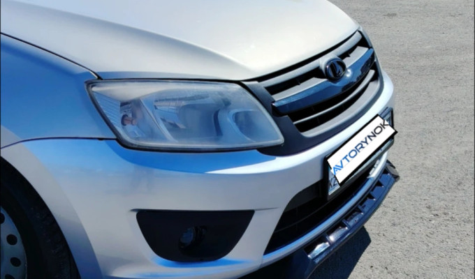 ВАЗ (Lada) Granta 2013 года
