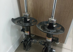 Амортизаторы передние
