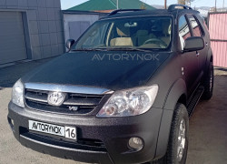 Toyota Fortuner 2006 года