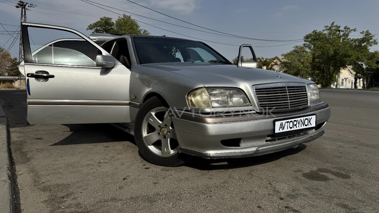 Mercedes-Benz C-Class, 1994