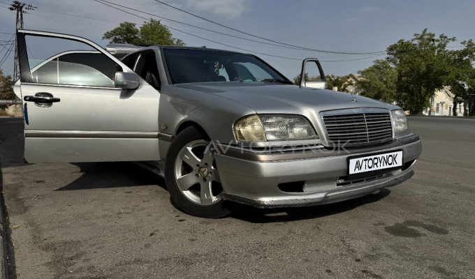 Mercedes-Benz C-Класс 1994 года