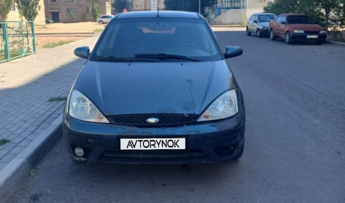 Ford Focus 2003 года