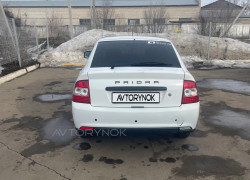 ВАЗ (Lada) Priora 2015 года