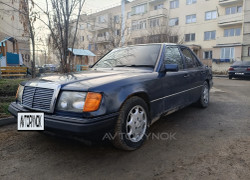 Mercedes-Benz E-Класс 1992 года