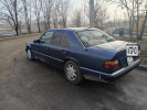 Mercedes-Benz E-Класс 1992 года