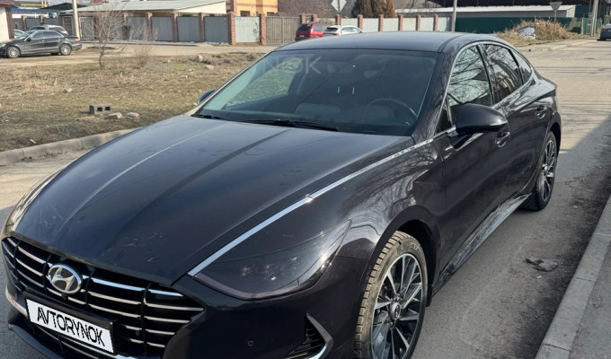 Hyundai Sonata 2023 года