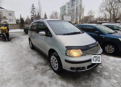 SEAT Alhambra 2002 года