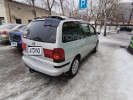SEAT Alhambra 2002 года