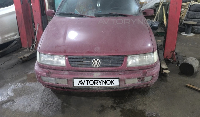 Volkswagen Passat 1993 года