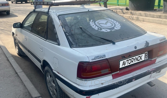 Mazda 626 1991 года