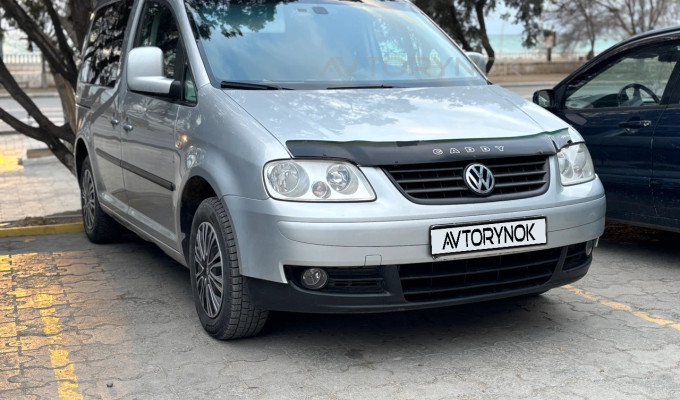Volkswagen Caddy 2008 года