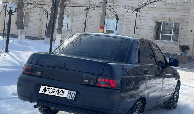 ВАЗ (Lada) 2110 2003 года