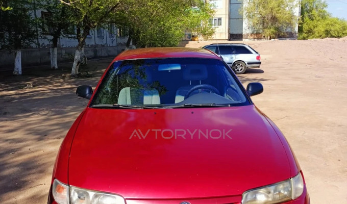 Mazda Cronos 1992 года