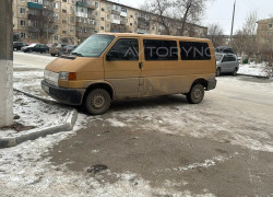 Volkswagen Transporter 2001 года