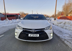 Toyota Camry 2016 года